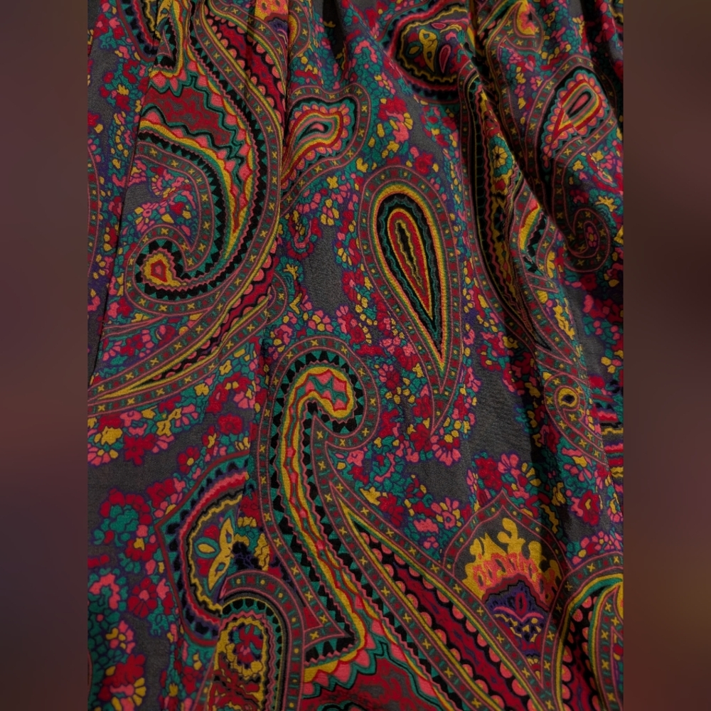 DKNY Silk Paisley Tiered Maxi Dress (Missing Inner Slip) - Picture 11 of 11